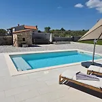 Stone Tonka Вілла *