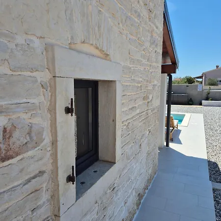 Villa Stone With Private Pool *