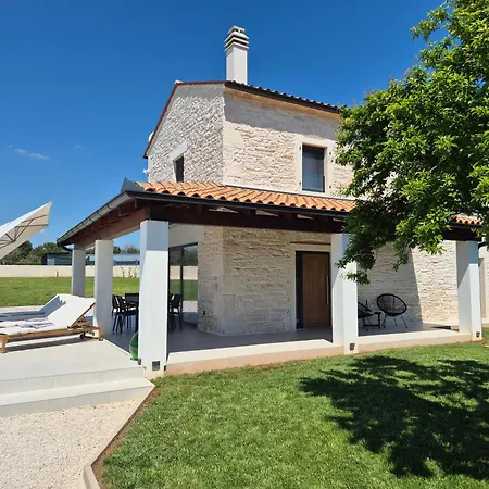 Villa Stone Tonka Pula